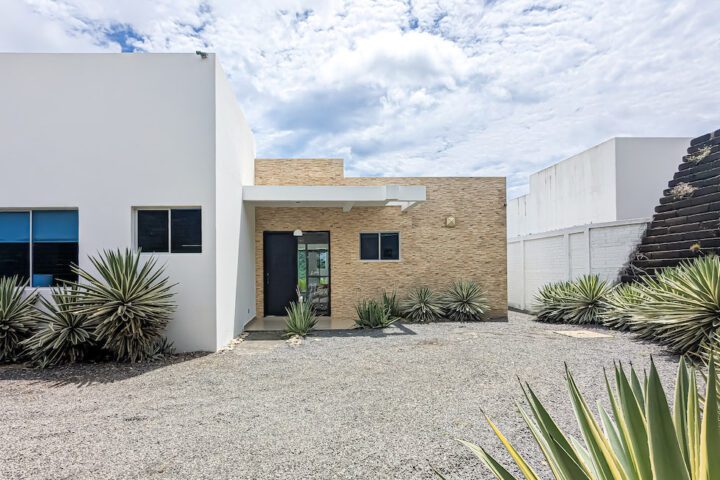 Oceanview-Home-in-Colinas-de-Miramar-Entrances-Angle-720×480-1