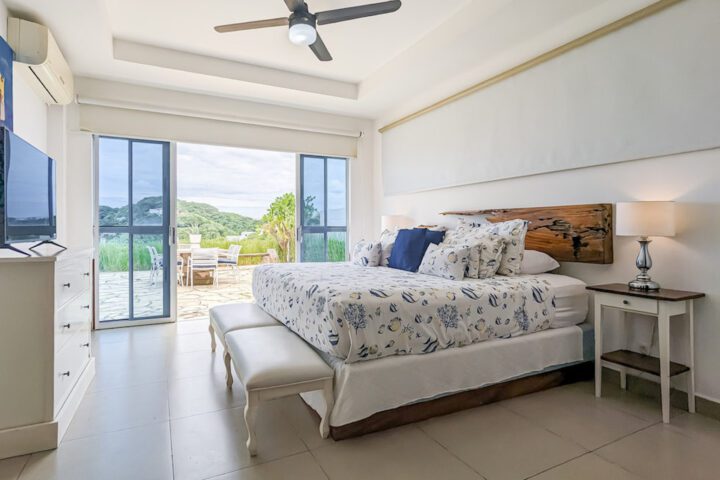 Oceanview-Home-in-Colinas-de-Miramar-Master-Bedroom-720×480-1